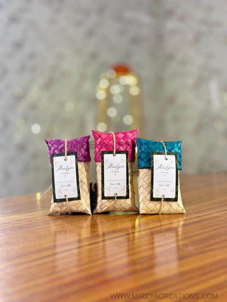 Palm Pouch + Wax Tablet | Fragrance Pouch Return Gift | Housewarming & Wedding Favor Under ₹150