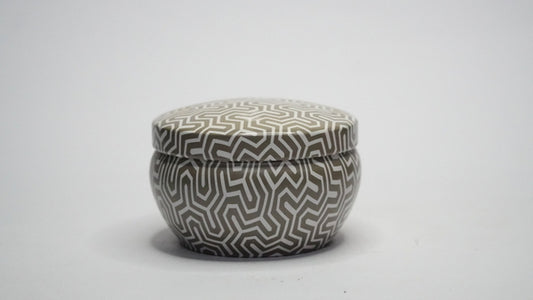 SCENTED CANDLE