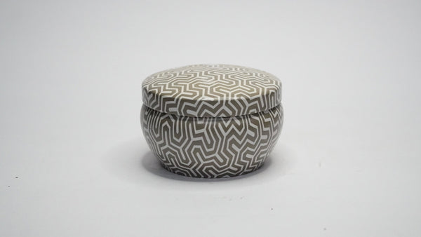 SCENTED CANDLE