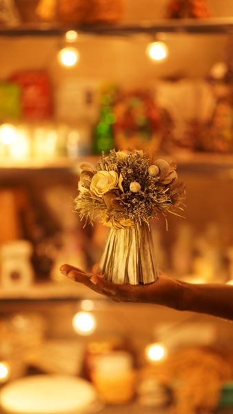 Dry flower bouquet
