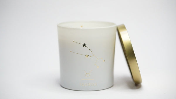 SCENTED CANDLE