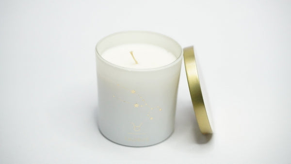 SCENTED CANDLE