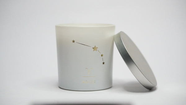 SCENTED CANDLE