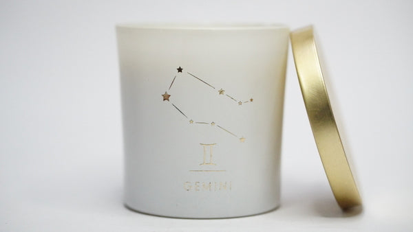 SCENTED CANDLE