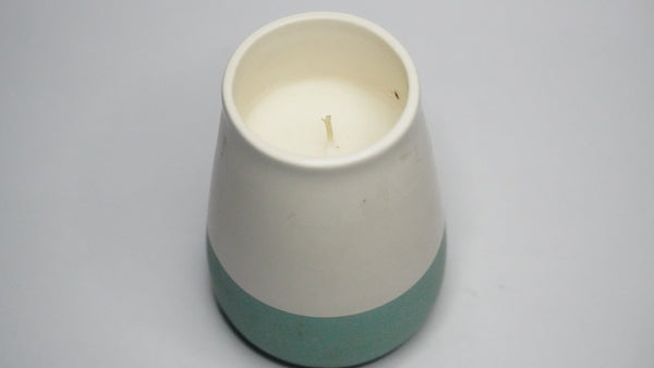 SCENTED CANDLE