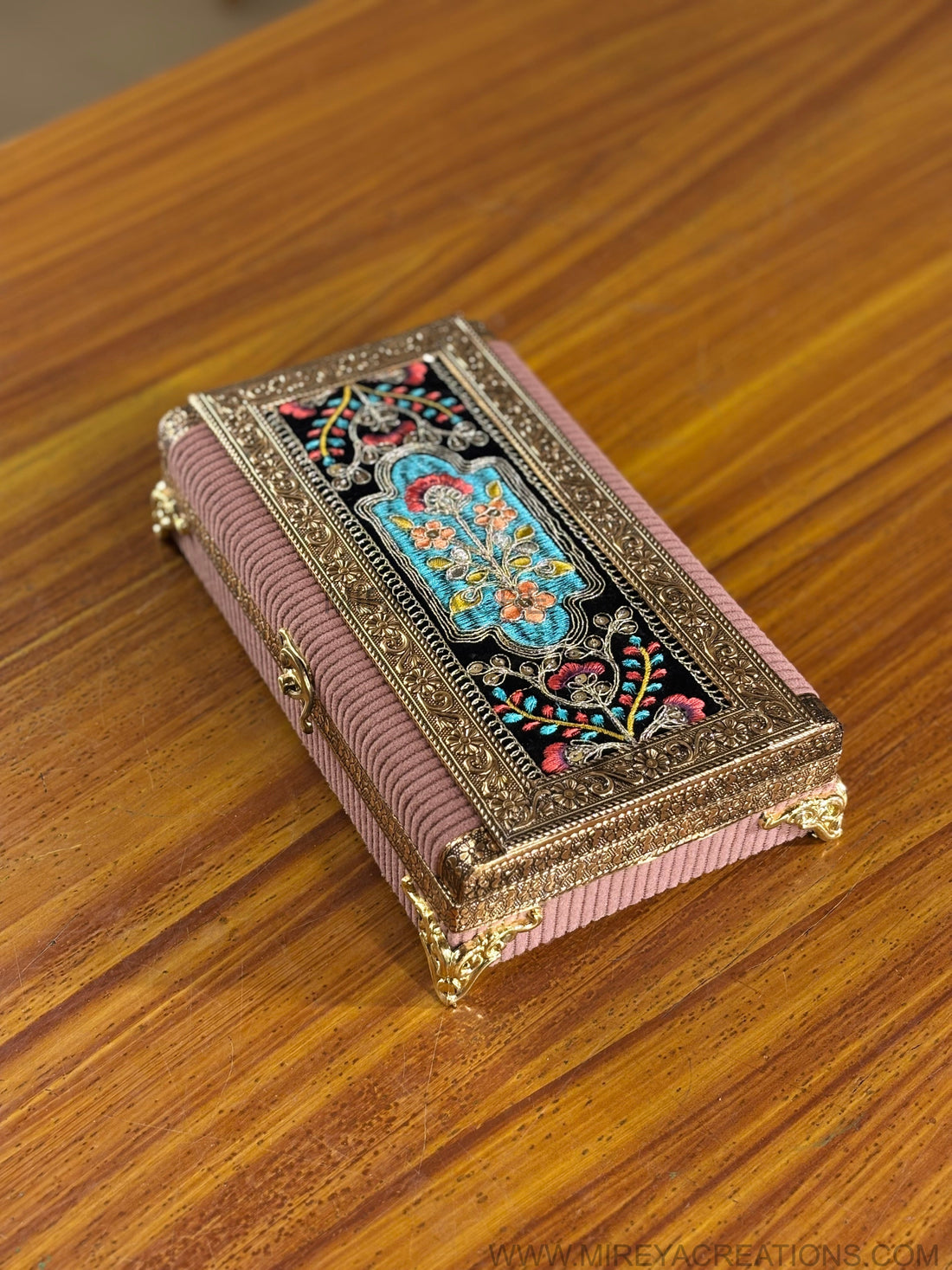 Elegant Decorative Boxes for Homes, Festivals & Special Occasions
