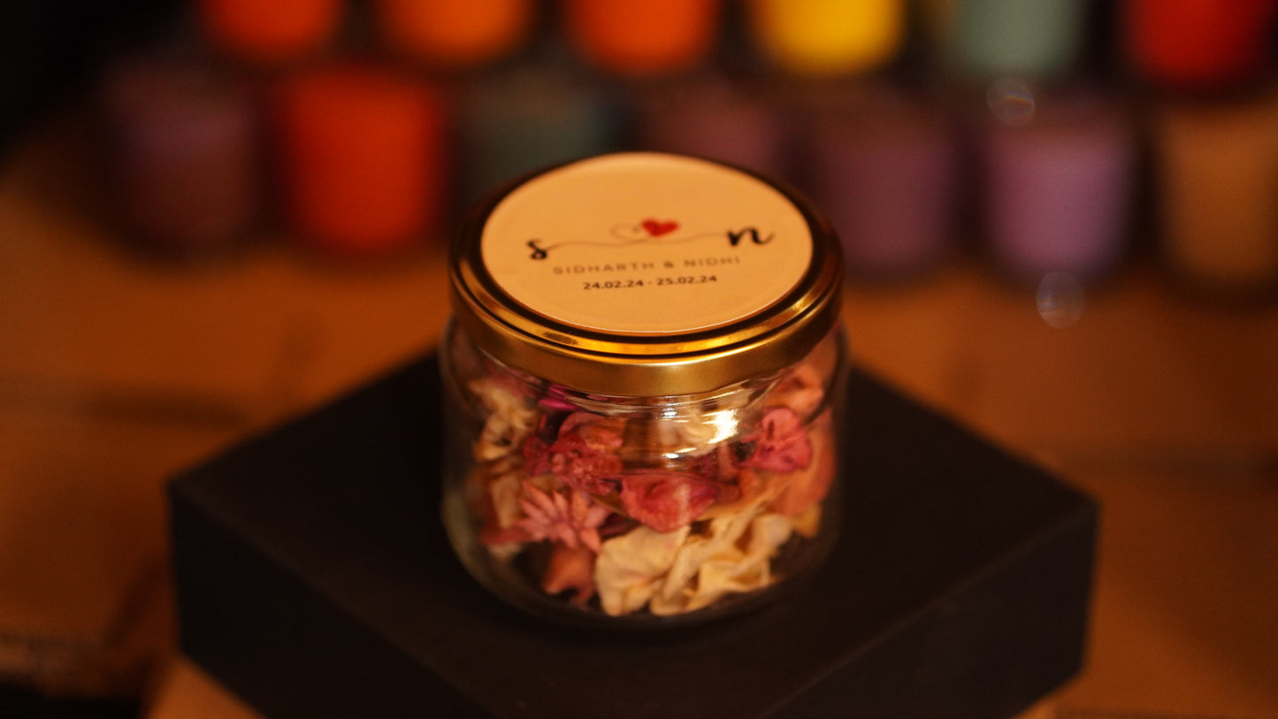 3oz Tin Candle + Potpourri Jar + Chocolate Bar  - Perfect Return Gifts !