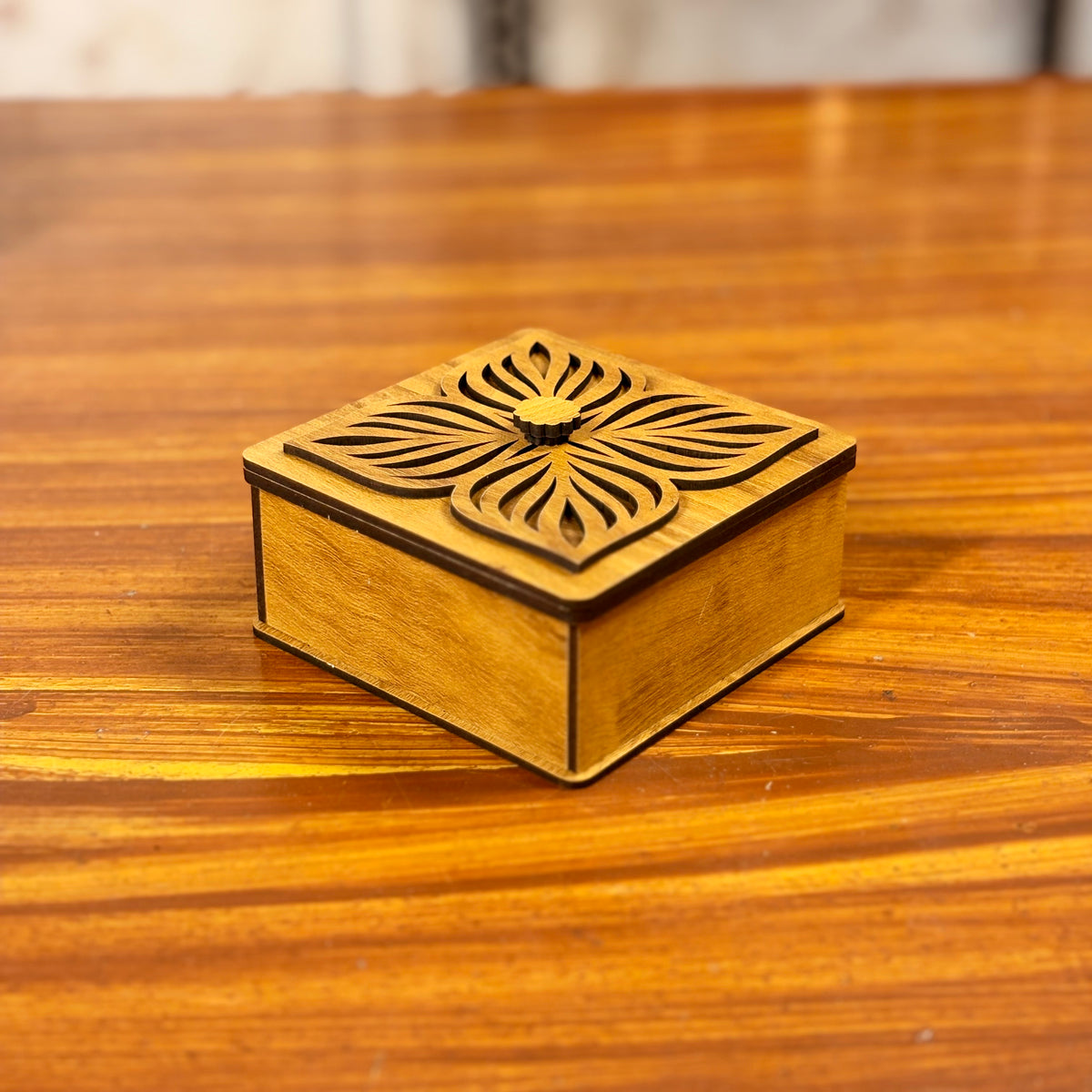 Wooden decorative Box + Slub Glass + Ceramic Burner + Customised Card