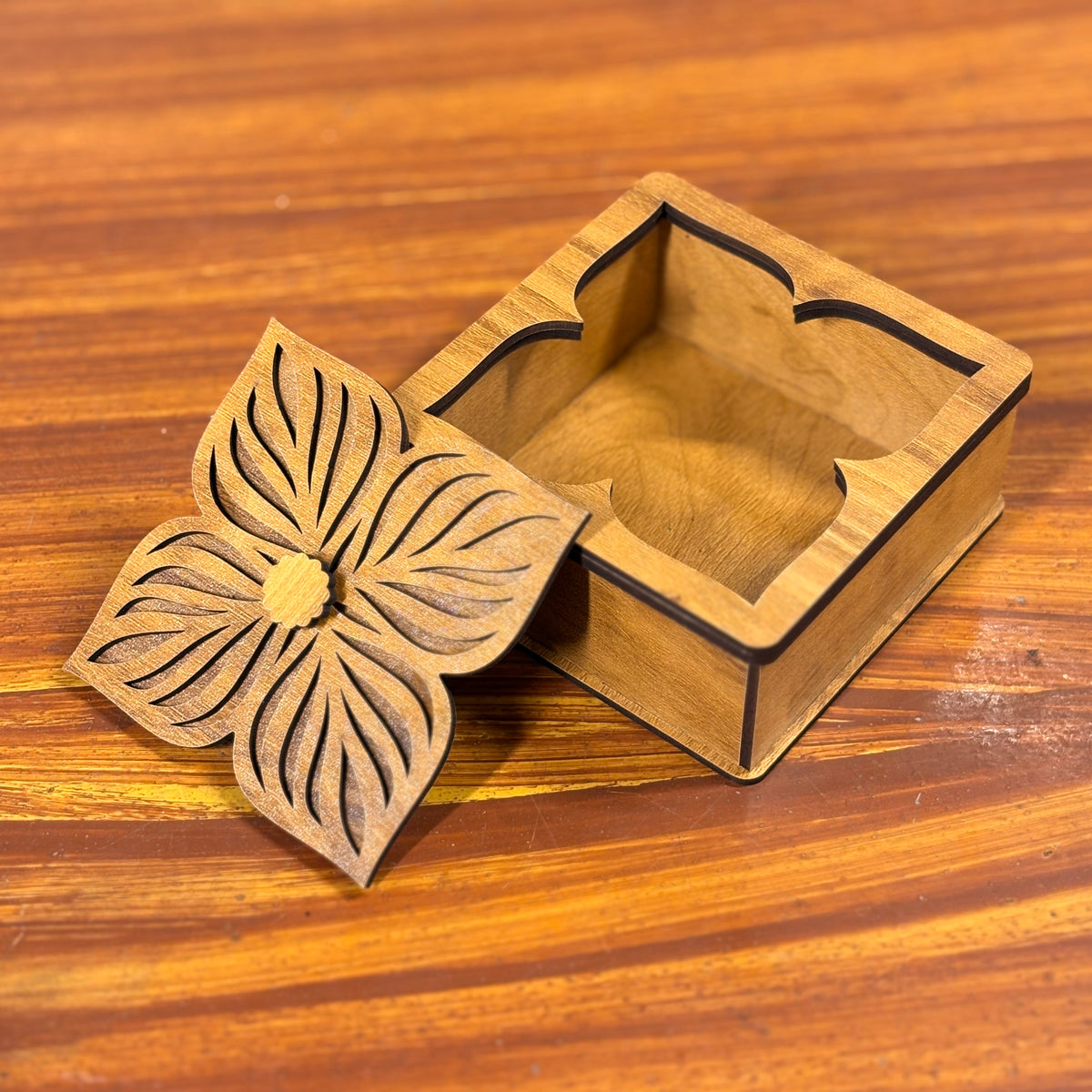Wooden decorative Box + Slub Glass + Ceramic Burner + Customised Card