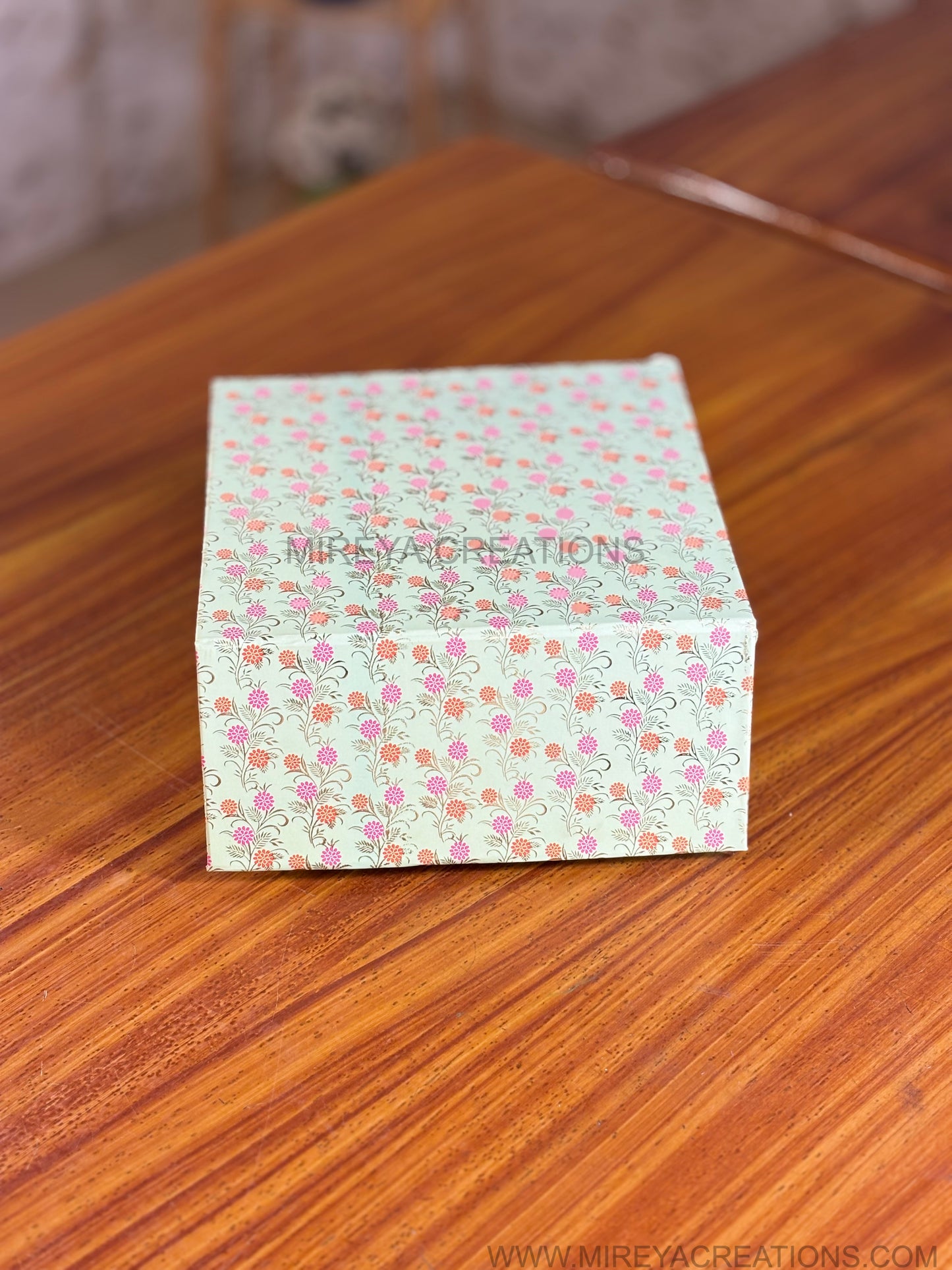 Printed Steel Spice Box Gift Set Return Gift | Printed Steel Plate & 2Pcs Printed Bowls Combo | Wedding & Housewarming Favor Under ₹1800