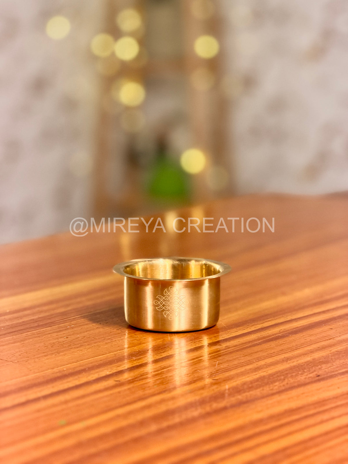 Set of 2 Brass Dabaras in Velvet Box