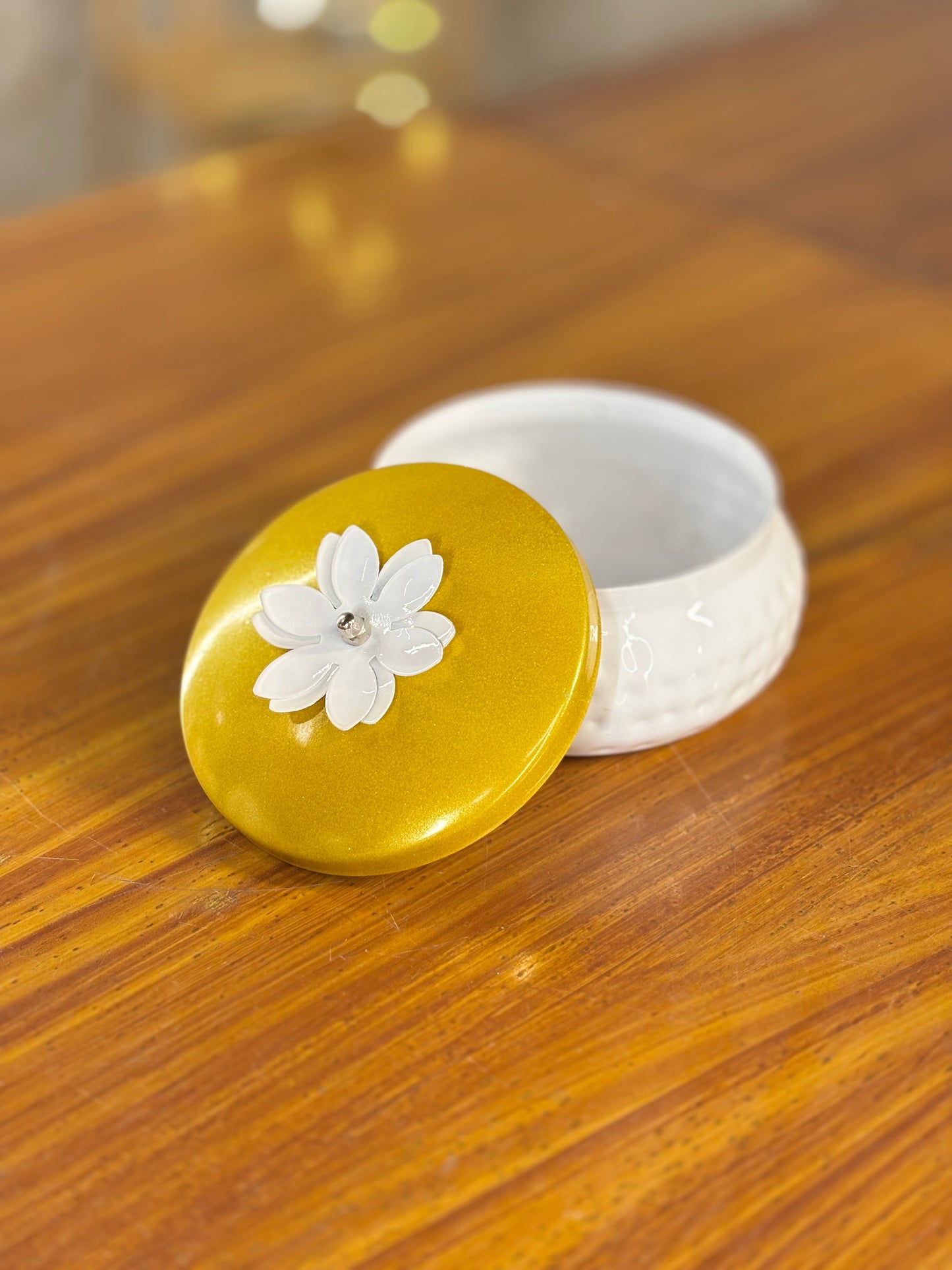 6 Inch White Jar Return Gift | Minimal Decorative Jar | Wedding & Party Favor Under ₹300