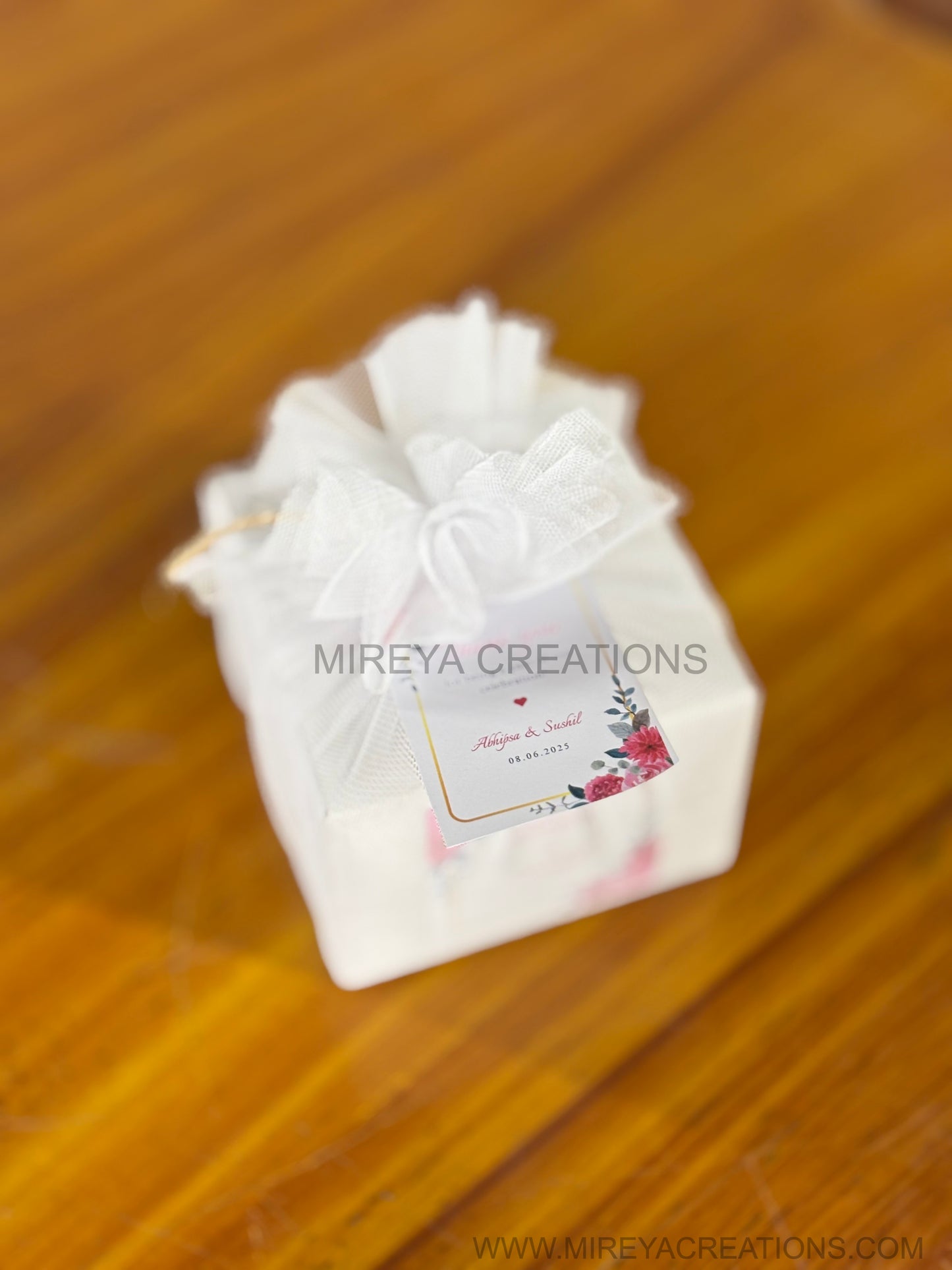 Printed Tin Candle Return Gift | Printed Scented Candle | Wedding & Party Favor Under ₹200