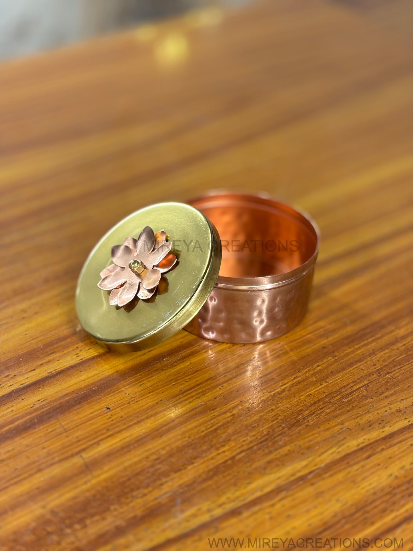 Flat Decorative Jar Return Gift | Elegant Keepsake Jar | Wedding & Housewarming Favor Under ₹200