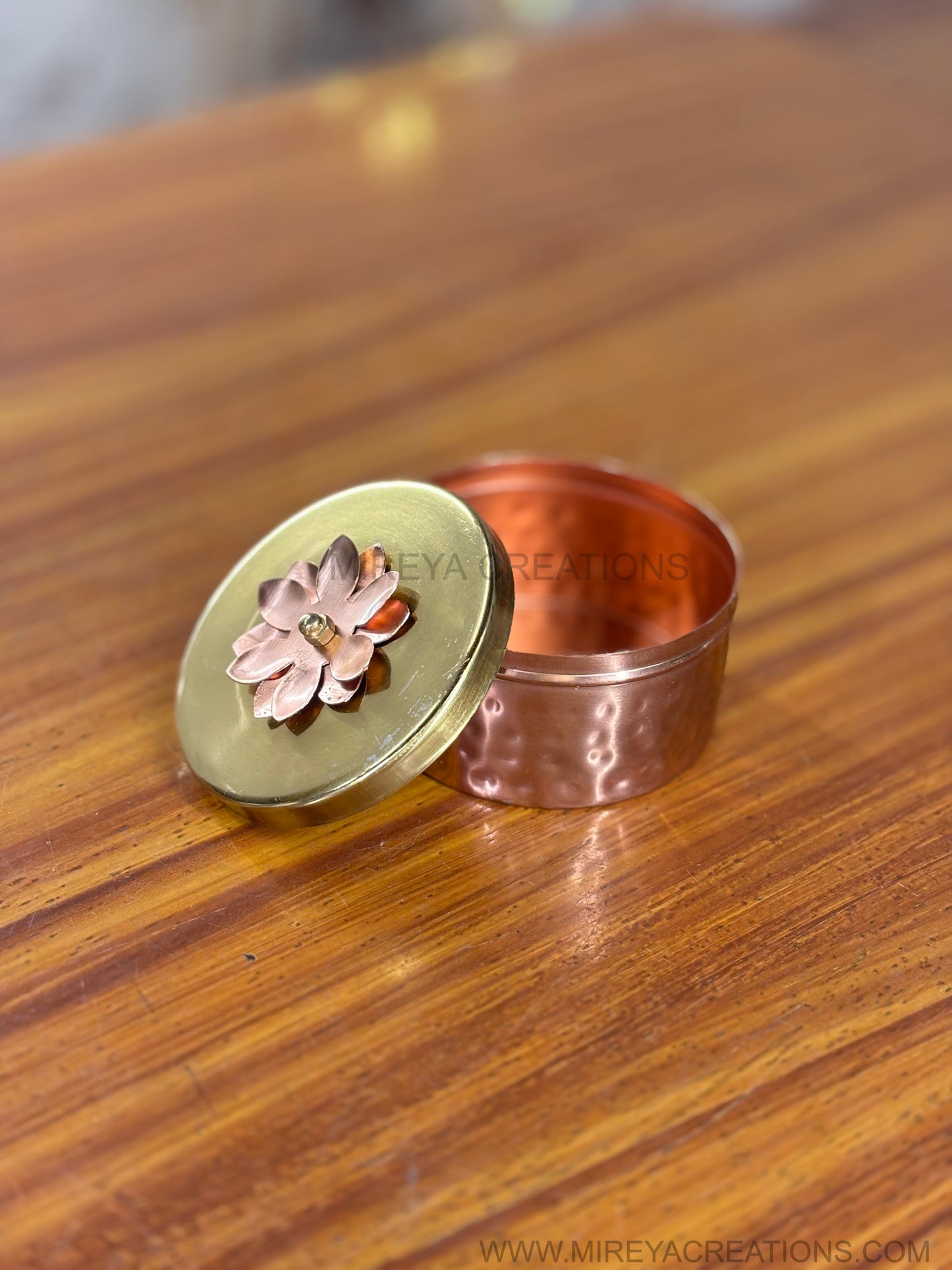 Flat Decorative Jar Return Gift | Elegant Keepsake Jar | Wedding & Housewarming Favor Under ₹200