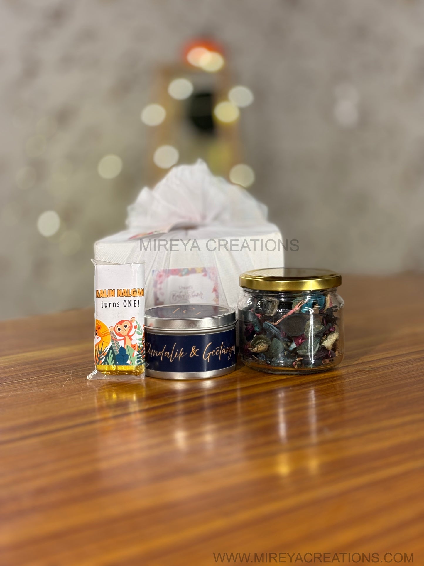 Customised Tin Candle Combo | Potpourri Jar & Chocolate Bar Gift Set | Wedding & Housewarming Return Gift Under ₹500