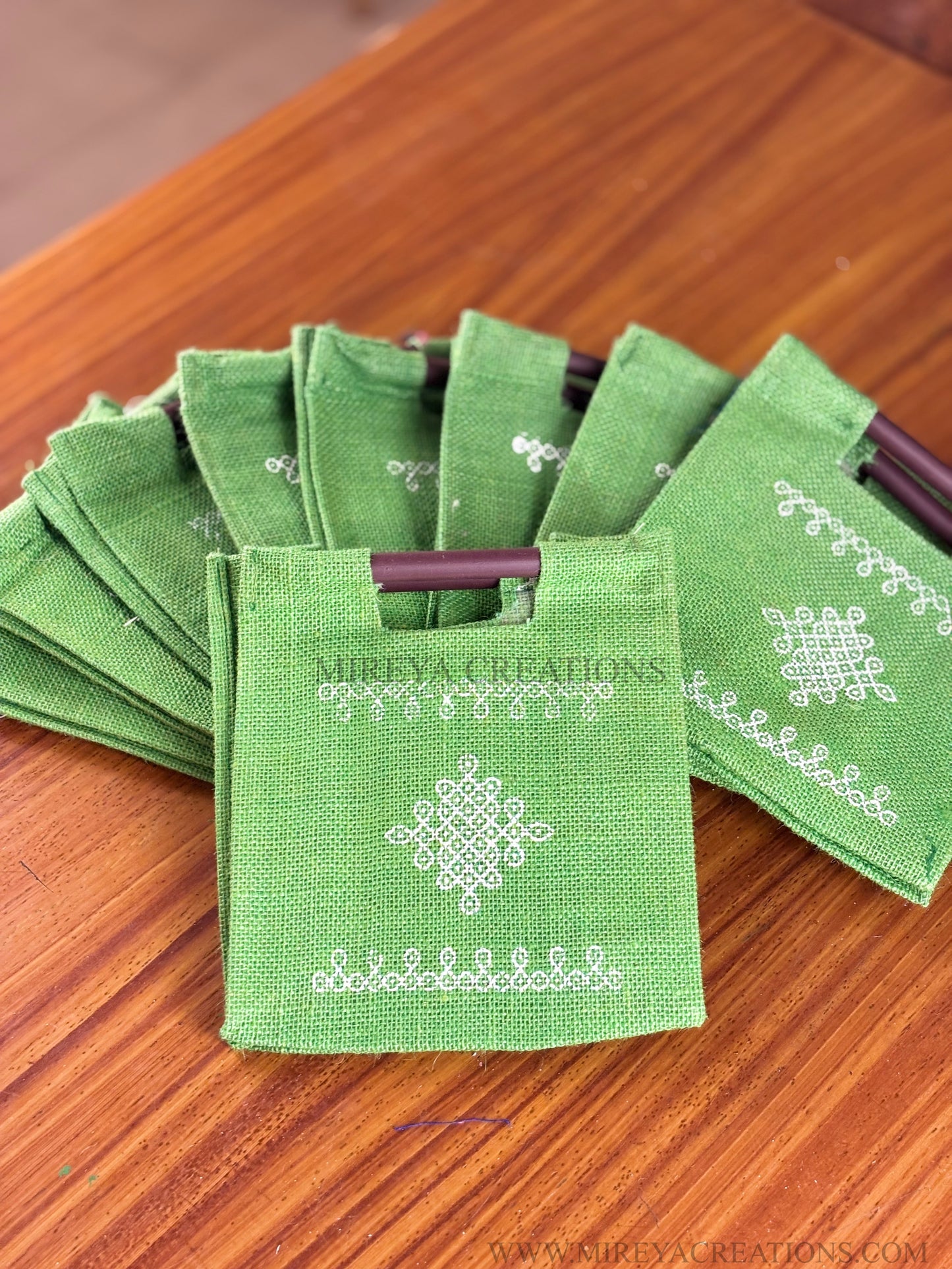 Green Kolam Jute Bag Return Gift | Handcrafted Jute Bag with Wooden Handle | Wedding & Festive Favor Under ₹100