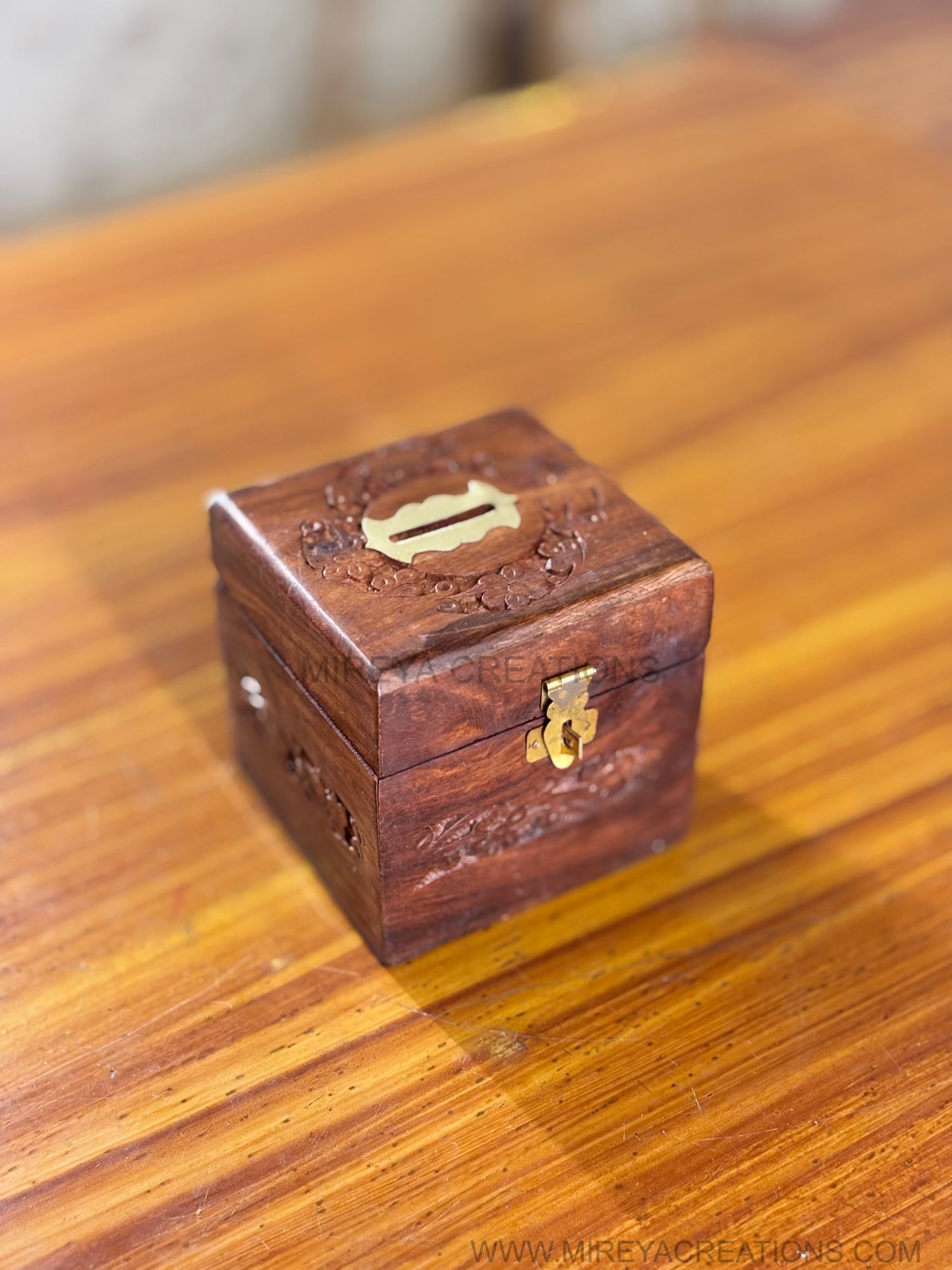 Mini Wooden Piggy Bank | Coin Box Return Gift | Traditional Wooden Storage Box with Brass Inlay | Wedding & Birthday Favor Under ₹250