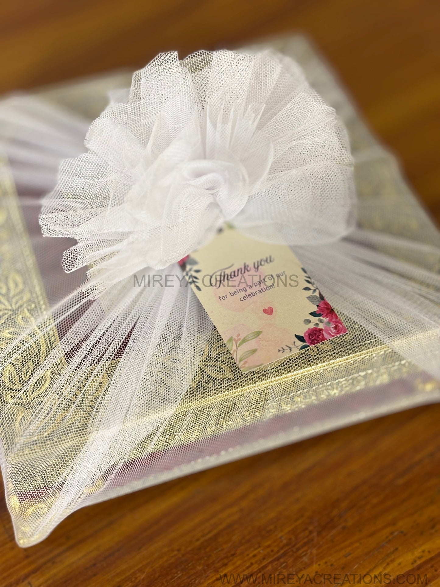 Premium Red & Gold Dry Fruit Box Return Gift | Royal Assorted Dry Fruits Hamper | Wedding & Festive Favor Under ₹1000