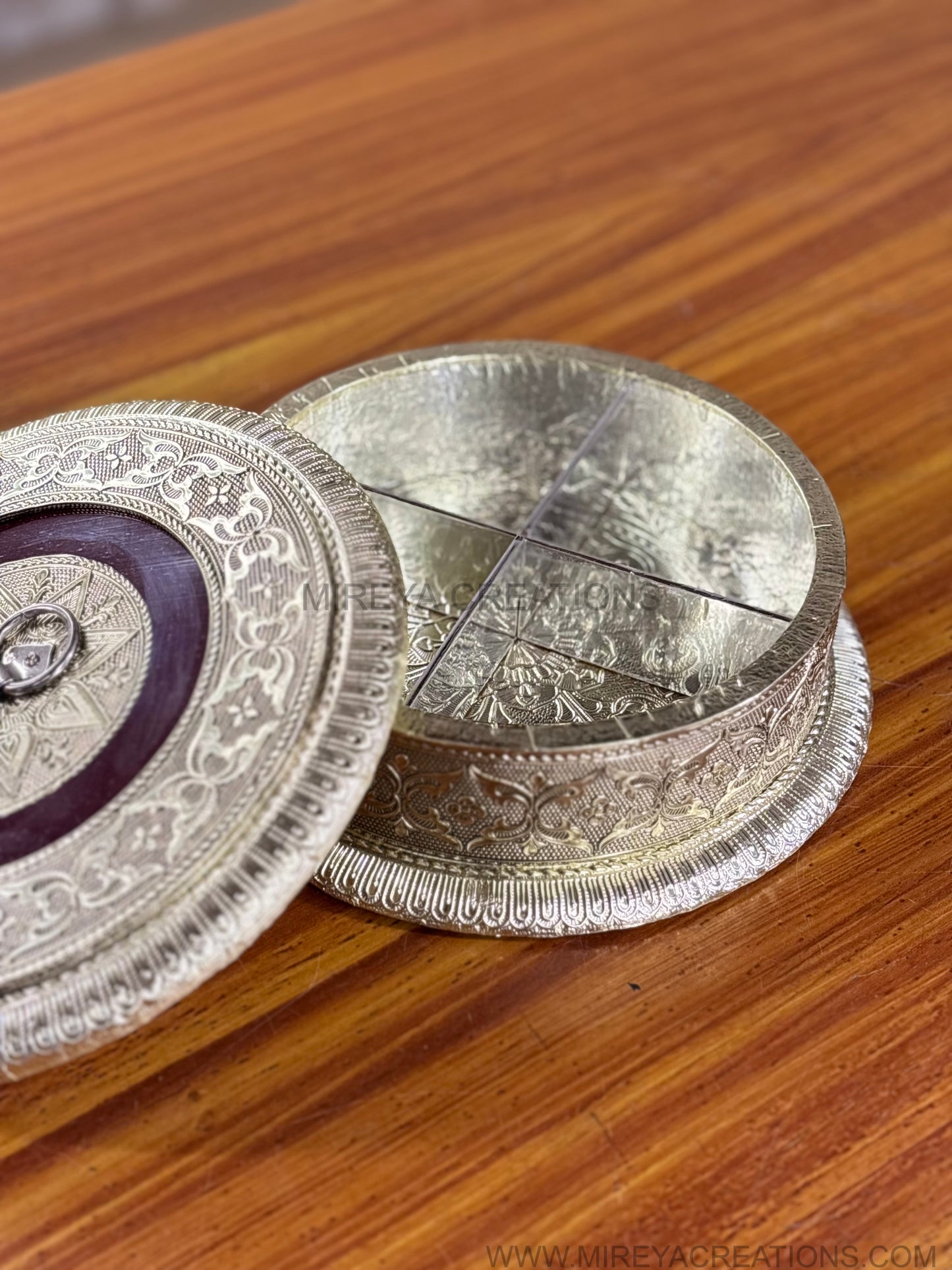 German Silver Decorative Round Box Return Gift | Traditional Silver Box Under ₹500 | Wedding & Housewarming Favor