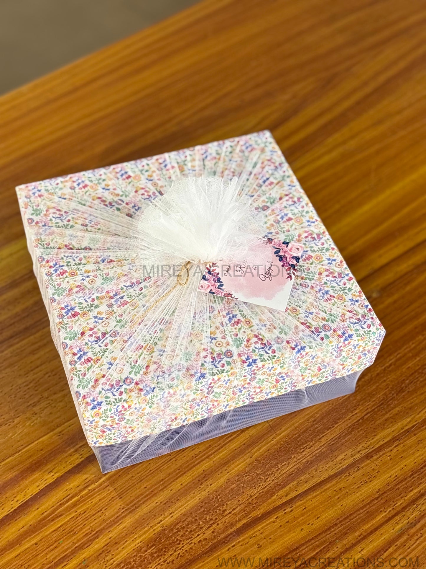 Printed Steel Bottle Gift Set Return Gift | Candle, Potpourri, Card & Chocolates Combo Under ₹1100 | Wedding & Event Favor