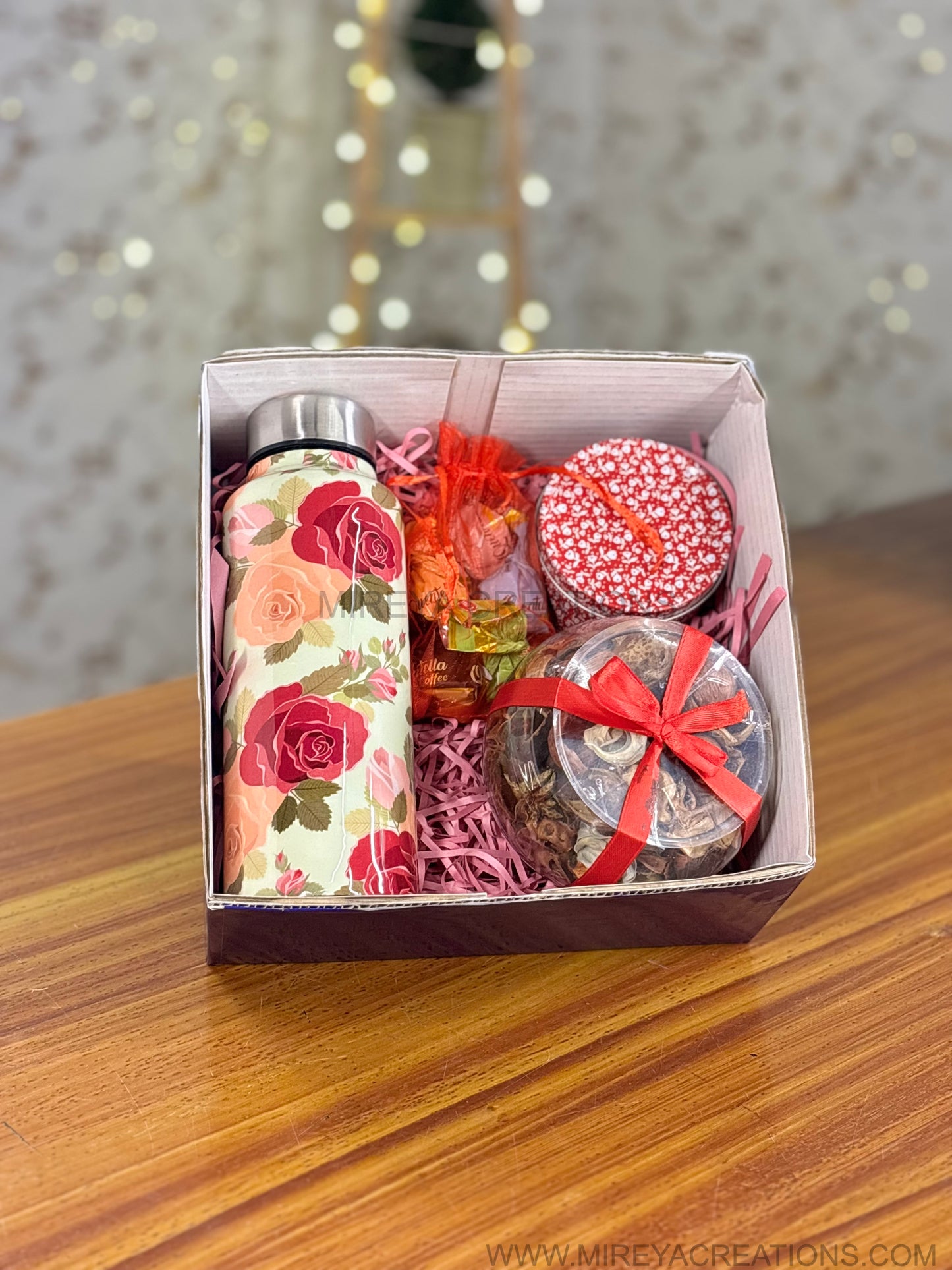 Printed Steel Bottle Gift Set Return Gift | Candle, Potpourri, Card & Chocolates Combo Under ₹1100 | Wedding & Event Favor