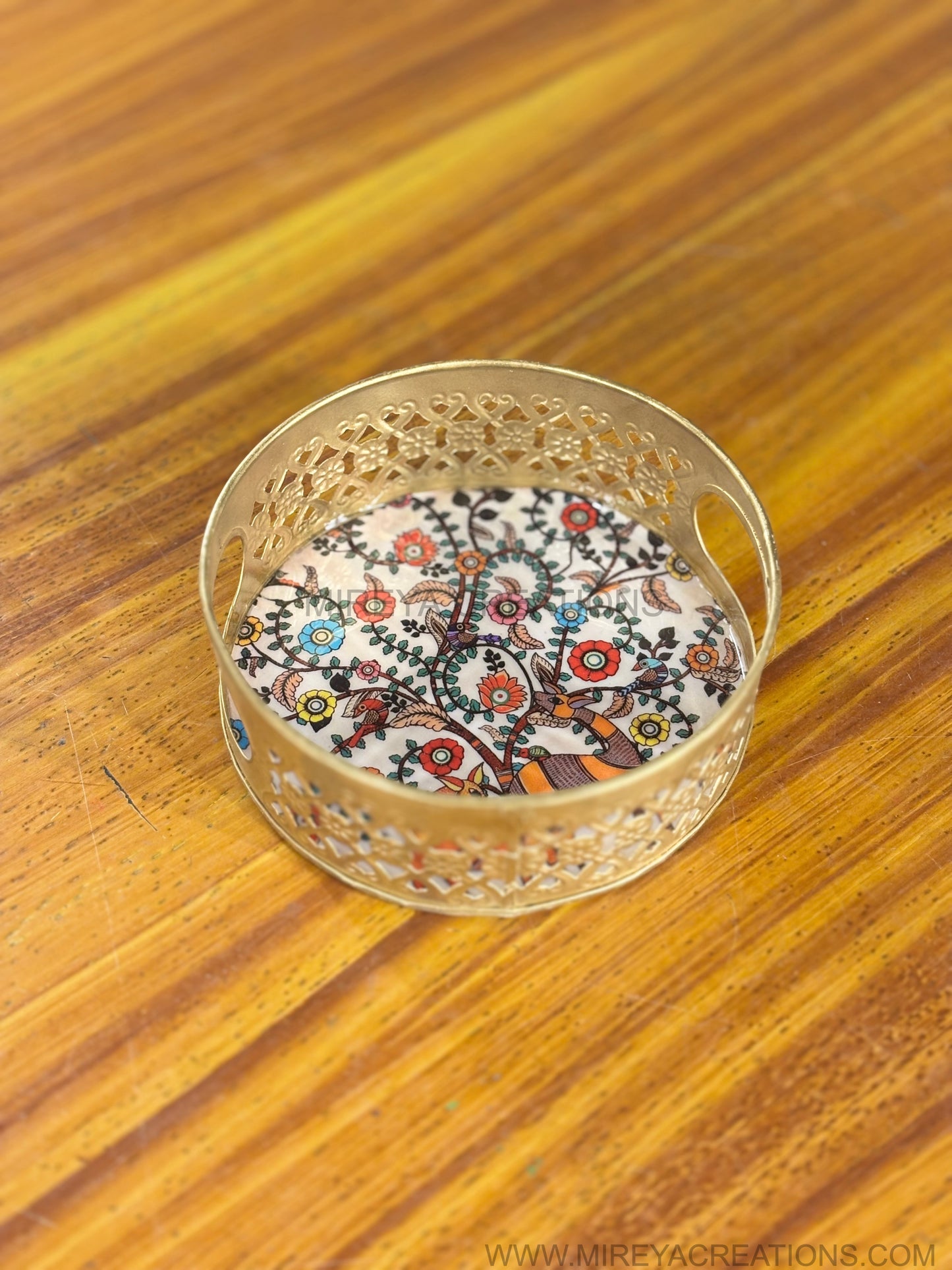 Printed Round Tray with Brass Cone Jar & Chocolates Return Gift | Combo Gift Under ₹500 | Wedding & Housewarming Favor