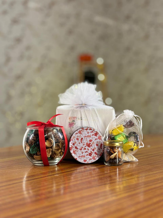 Fragrance & Treats Hamper Return Gift | Potpourri, Candle & Nuts Gift Set | Wedding & Party Favor Under ₹500