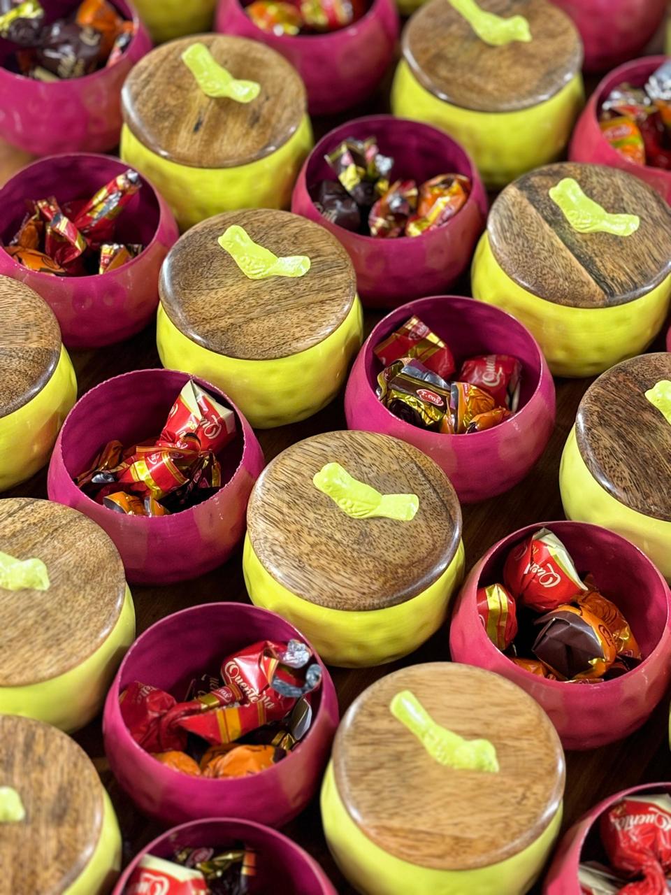 Bird Jar Return Gift | Decorative Jar With Chocolates | Wedding & Festive Favor Under ₹600