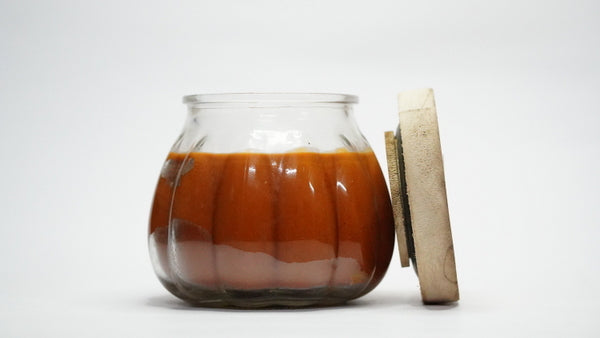 RICH MAHOGANY PUMPKIN SCENTED CANDLE