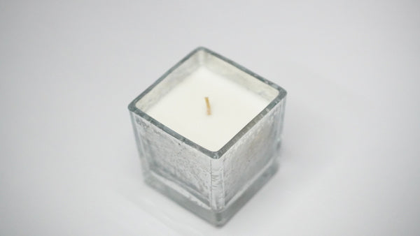 SCENTED CANDLE