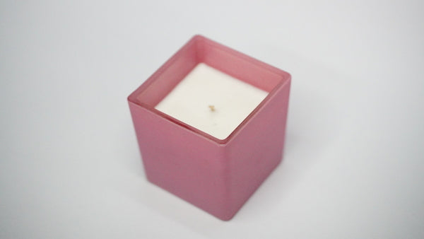 SCENTED CANDLE