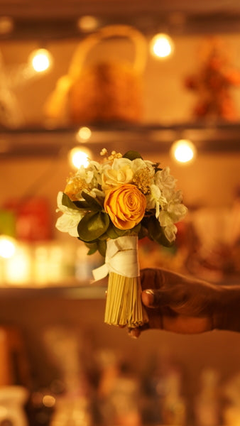 Dry flower bouquet