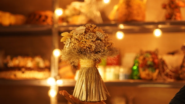 Dry flower bouquet