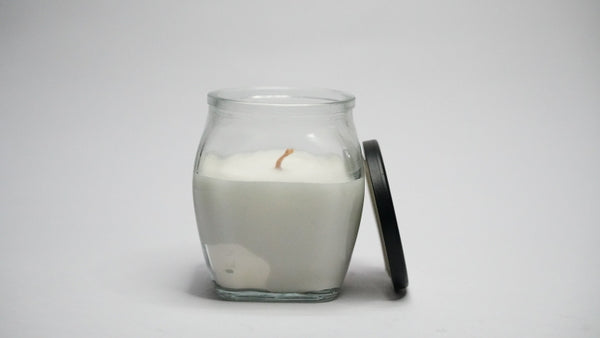 SCENTED CANDLE