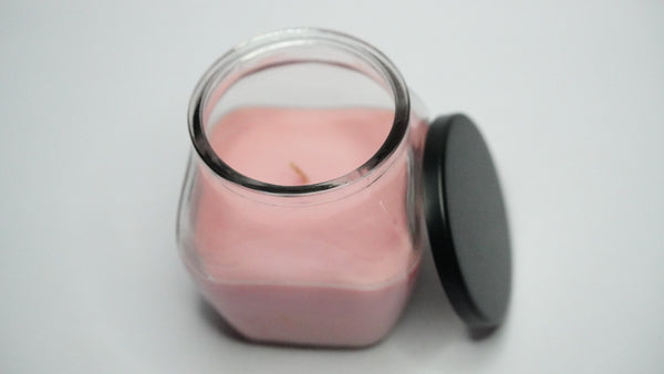 SCENTED CANDLE