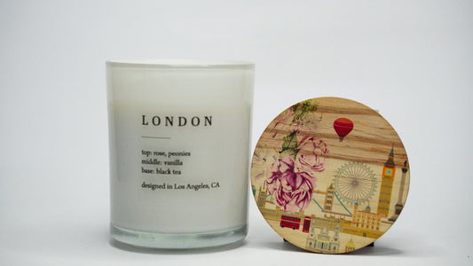 SCENTED CANDLE