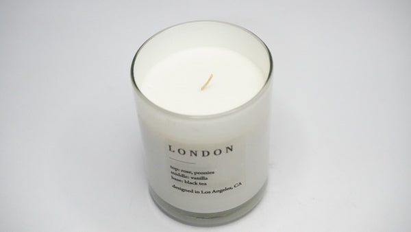 SCENTED CANDLE